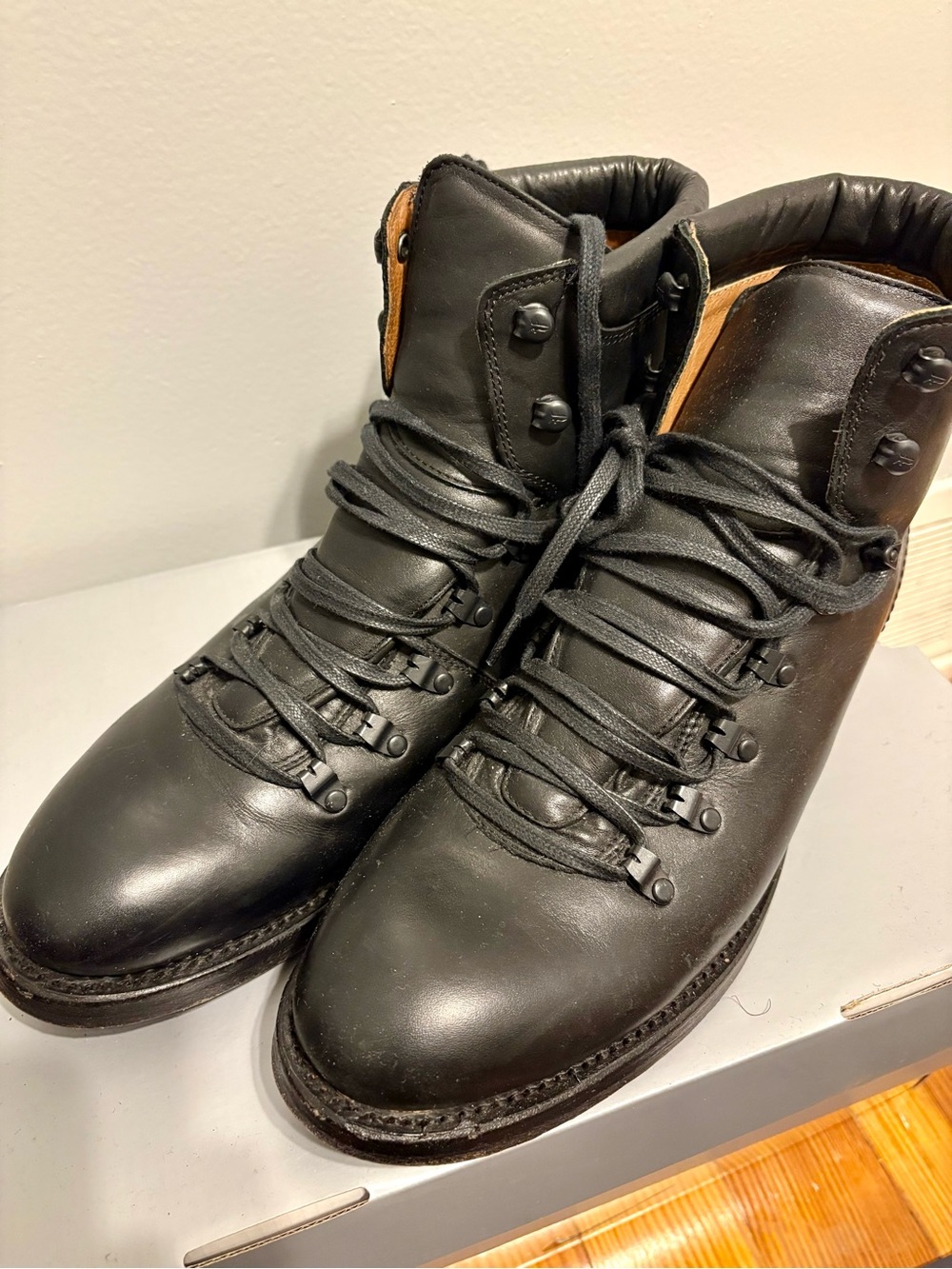 Frye Men's Black Leather Bowery Hiking Boots